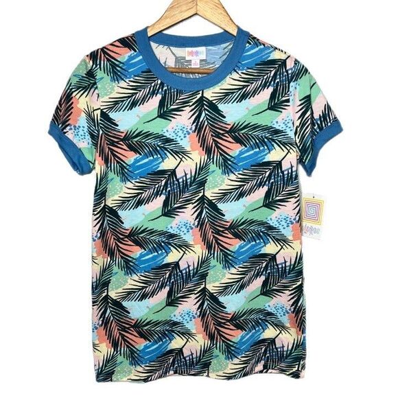 Small - Vacation Palms Graphic T, Liv LuLaRoe - Picture 1 of 4